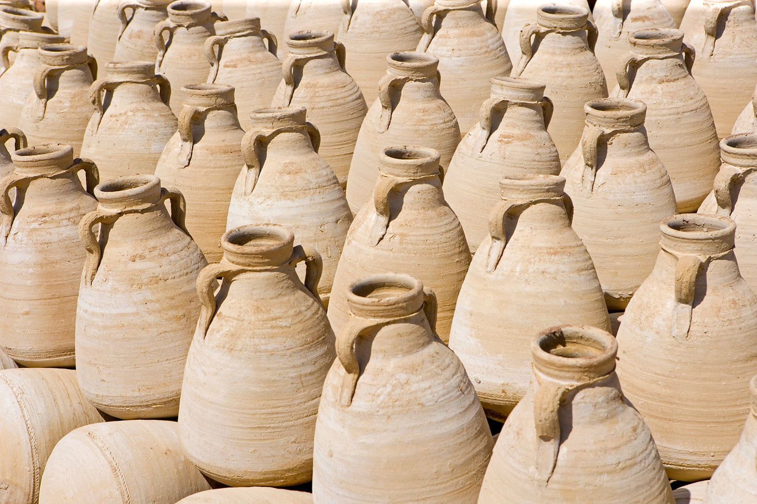 amphora-wine-2.jpg